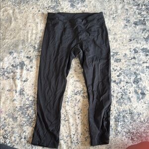 Black capri Leggings